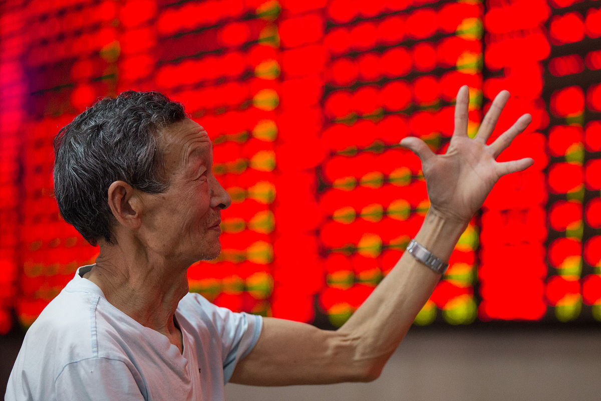 情况有变散户一定要做好一件事不然亏损越来越大！今天三大指数全绿小沐依然是赚